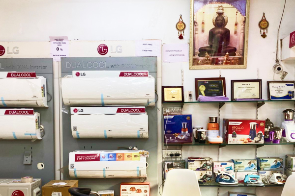 Nipun Radios showroom display